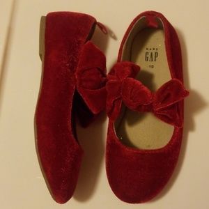 GAP Shoes - RED VELVET TODDLER BALLET FLATS GAP Shoes - RED VELVET TODDLER BALLET FLATS